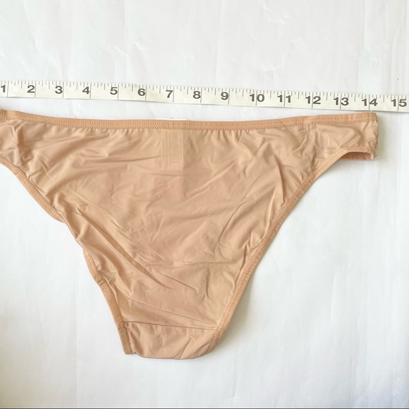 2 pack bikini style silky panties, 1 solid & 1 pattern. Size XL - Picture 4 of 5